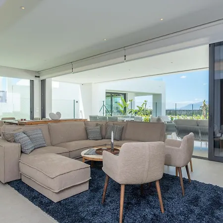 New Sunny 4 Bdrm W Pool, Close To The * Marbella